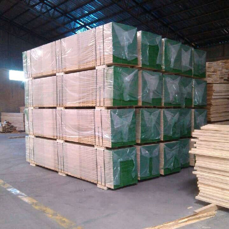 Panneau d'échafaudage Pine LVL